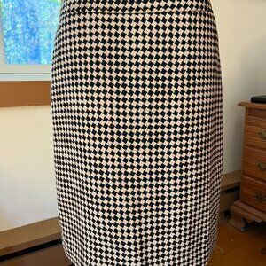 Classic Talbots Herringbone Skirt Size 4